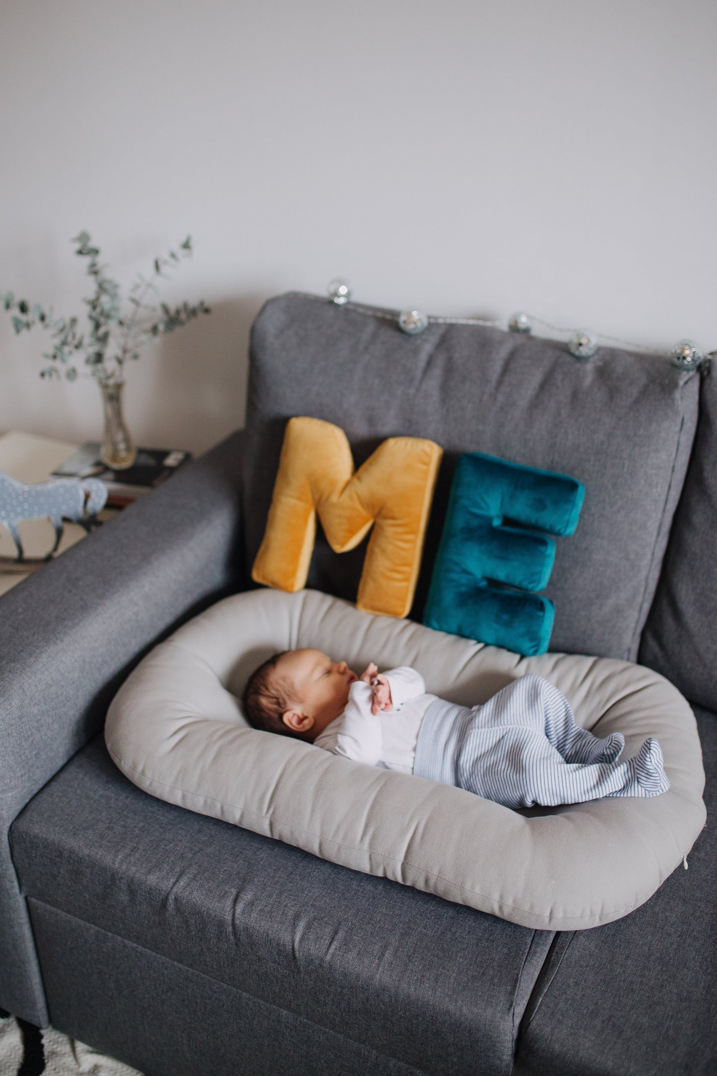 Letter pillow velvet