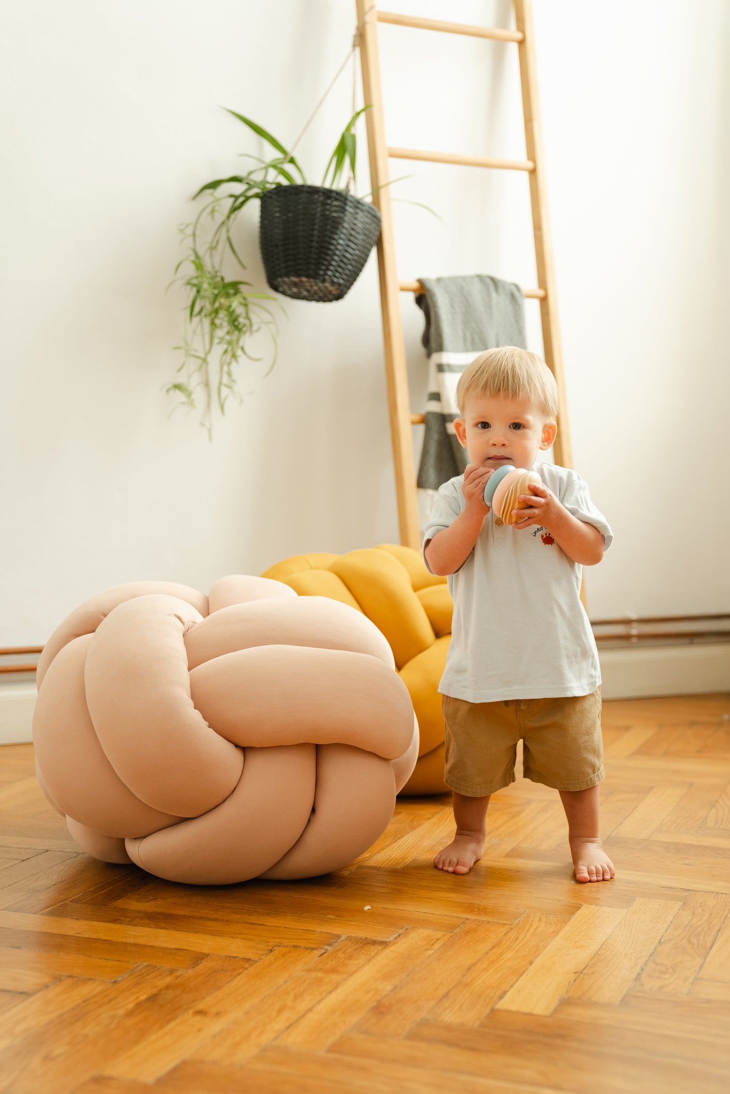 Kids room pouf