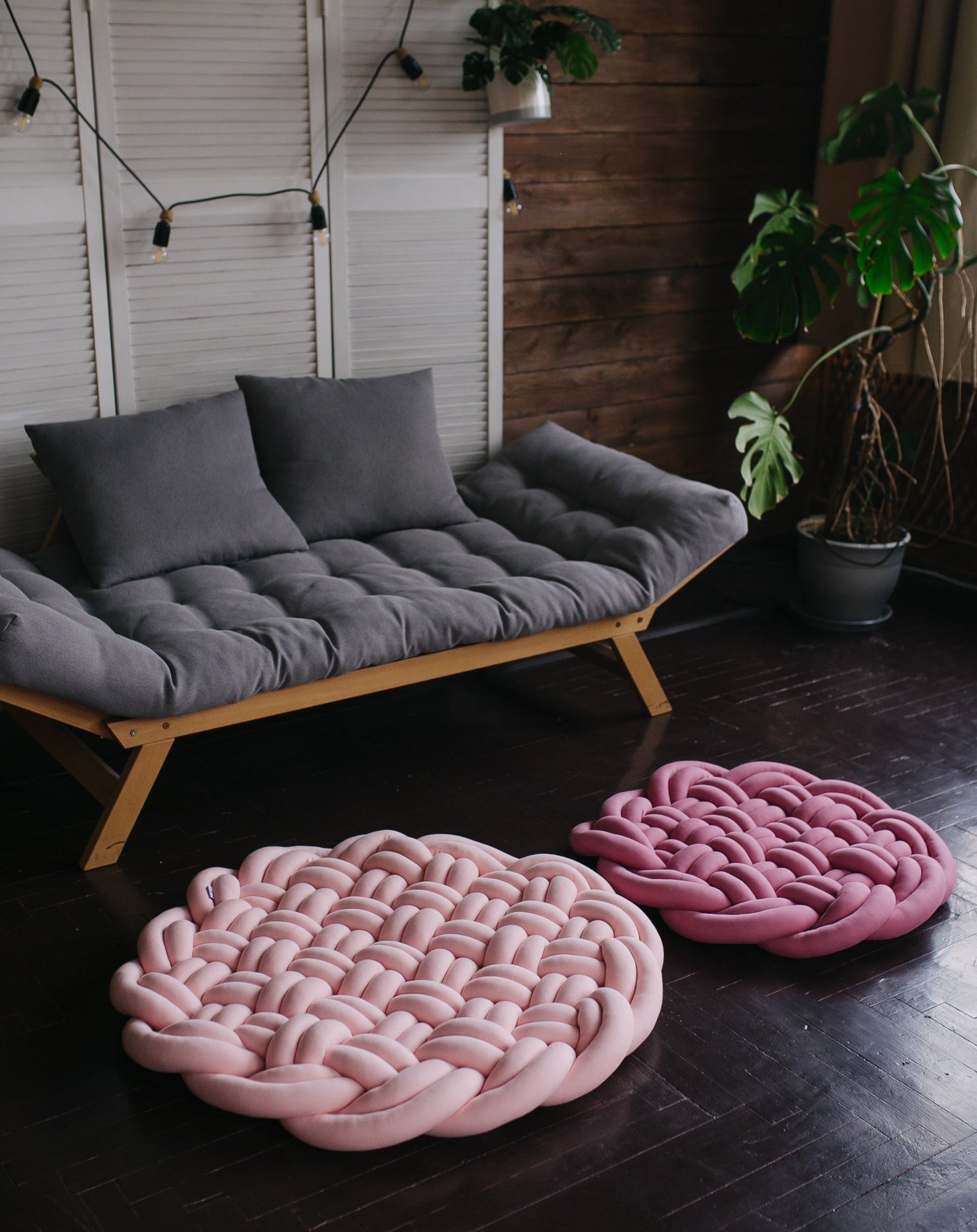 Braided round rug